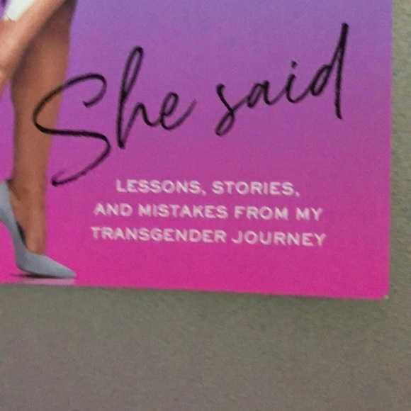 GIGI Gorgeous He said She said. Book authographed - Picture 3 of 6